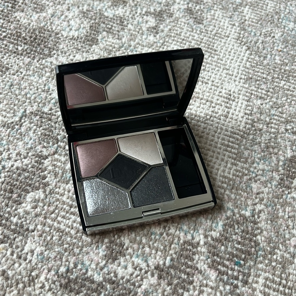 Dior Eyeshadow Palette 079 Black Bow